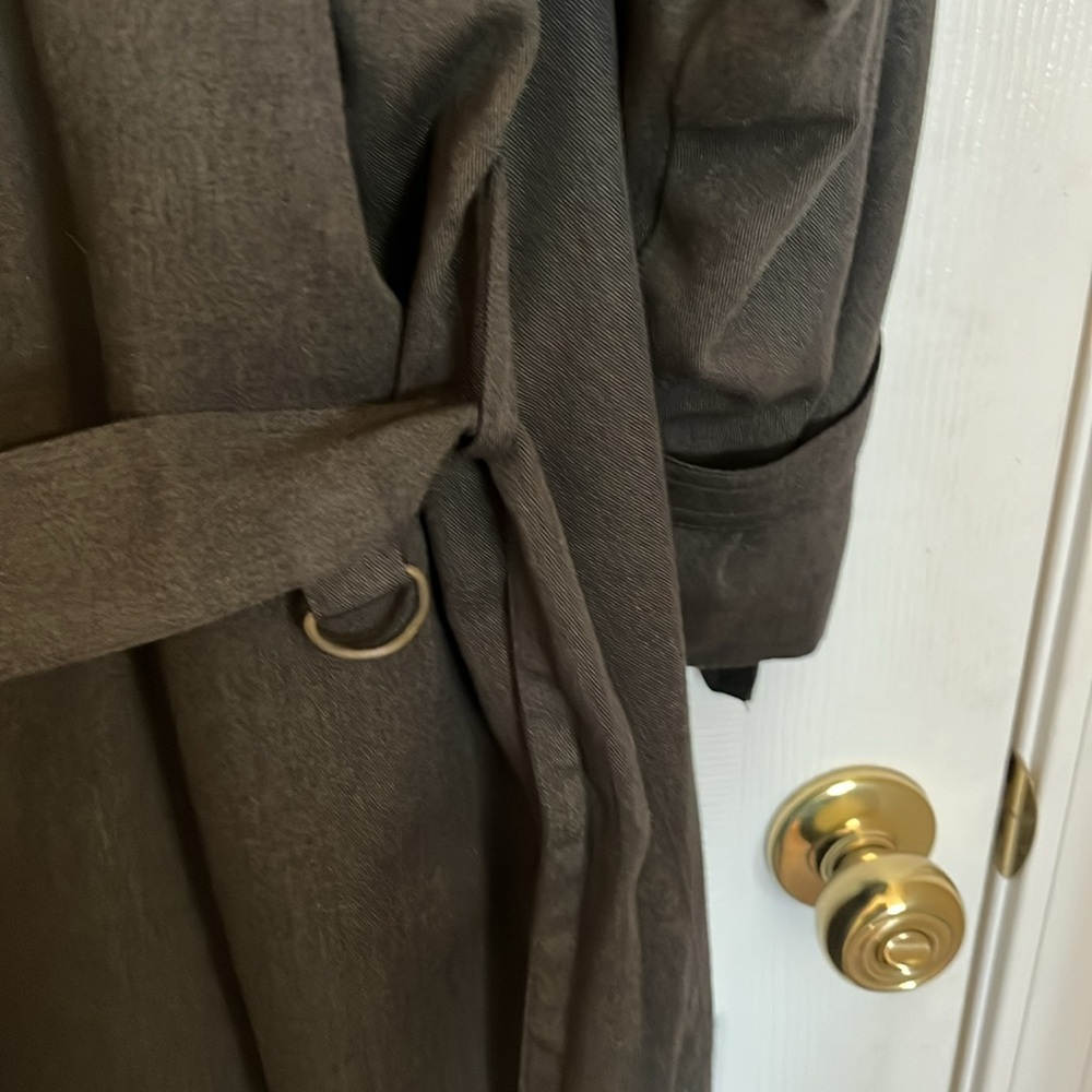 Men’s London Fog Dark Olive Trench Coat - Picture 10 of 12